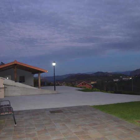 Apartamentos Rurales Penon Blanco Penerudes Exterior foto